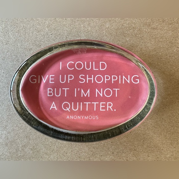 Meet your Posher, Liz - Picture 2 of 2